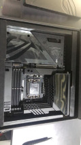 ASUS ROG MAXIMUS Z790 HERO BTF INTEL Z790(OUTLET)