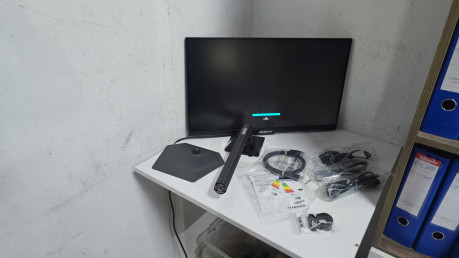 GIGABYTE M27Q3 27