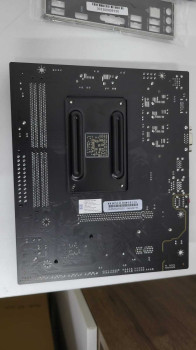 COLORFUL BATTLE-AX A520M-K M.2 V14 DDR4 32(OUTLET)