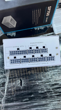 Lian Li SP750 92m 80+GOLD 750W  G89.SP750W(OUTLET)