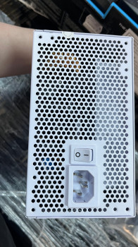 Lian Li Edge.850 Beyaz 850W 80+ Platinum A(OUTLET)