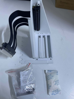 NZXT AB-RH175-W1 Dikey GPU Montaj(OUTLET)
