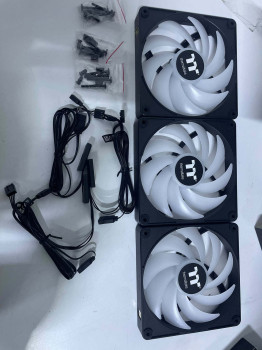 THERMALTAKE CL-F182-PL14SW-A 3X120MM FAN K(OUTLET)