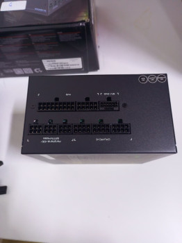 GIGABYTE GP-UD1000GM PG5 V2 1000W POWER SU(OUTLET)