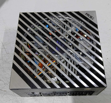 ASUS ROG LOKI SFX-L 1000W PLATINUM POWER S(OUTLET)