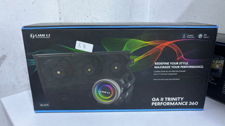 Lian Li Galahad II Trinity Performance 360(OUTLET)