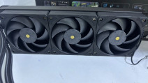Lian Li Galahad II Trinity Performance 360(OUTLET)