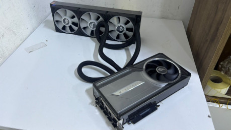 ASUS ROG-ASTRAL-LC-RTX5090-O32G-GAMING VGA(OUTLET)